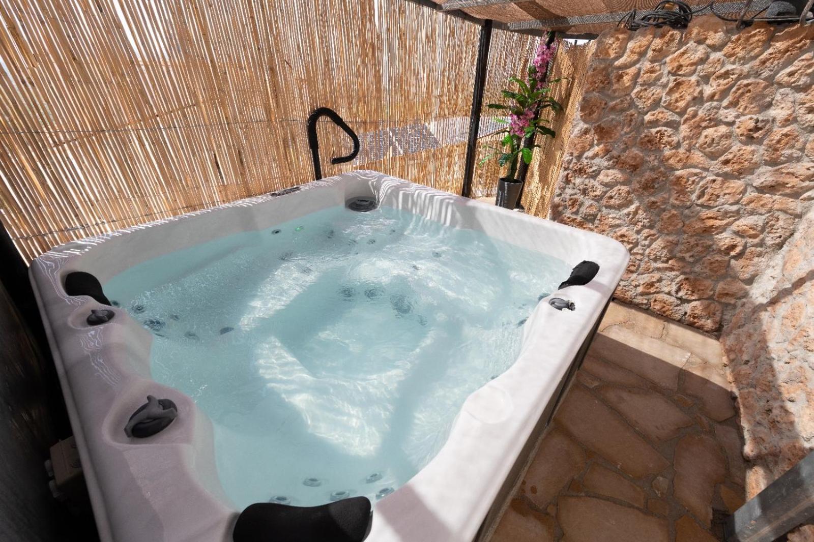 Villa Casa Joli In Oliva With Private Pool And Stunning Views ภายนอก รูปภาพ